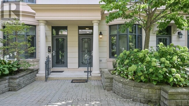 Building Photo - 27 Elkhorn Dr