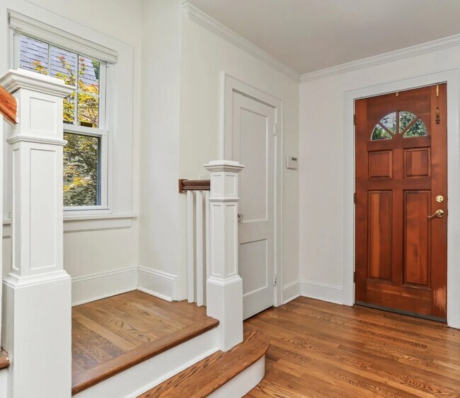 Photo - 275 Euclid Ave House