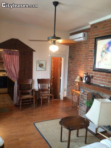 Primary Photo - 1421 Chartres St
