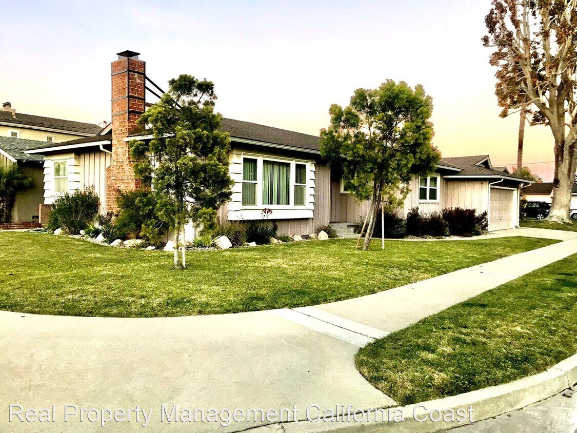 Primary Photo - 3 br, 2 bath House - 2675 Monterey Street