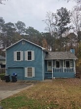 Building Photo - 2019 Summertown Dr
