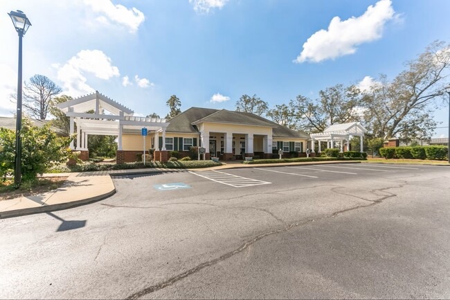 Building Photo - Tori Pines