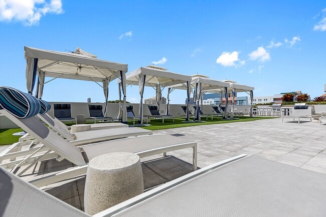 Sun Deck - The Mile