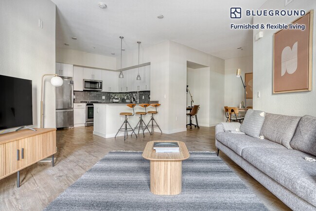 Building Photo - 6301 Shellmound St