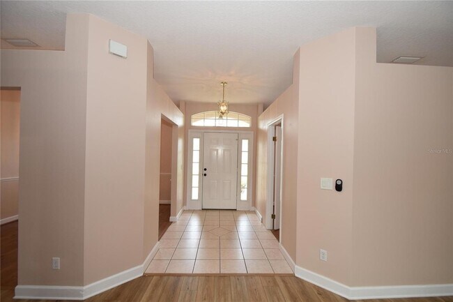 Foto del edificio - 33 Westridge Ln