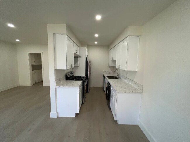 Foto del edificio - 524 Williamson