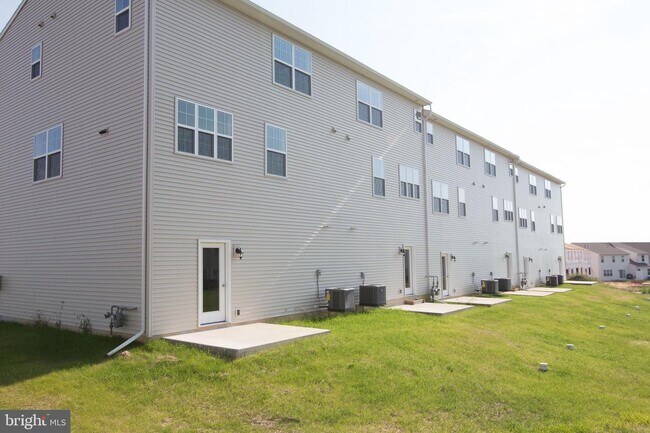 Foto del edificio - 1837 Shady Ln