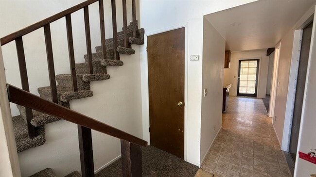 Building Photo - 40 N 19th Ave