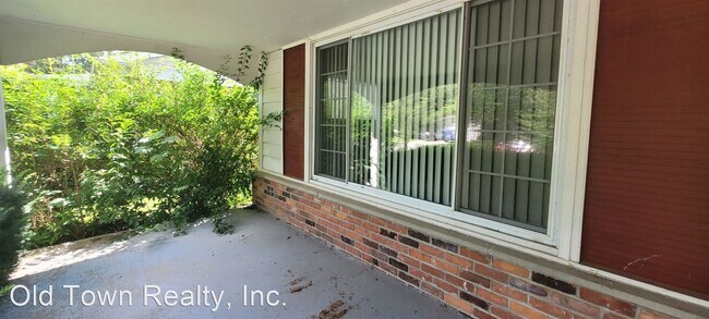 Building Photo - 4 br, 2.5 bath House - 2163 Yorktown