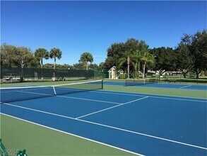 Building Photo - 14970 Vista View Way