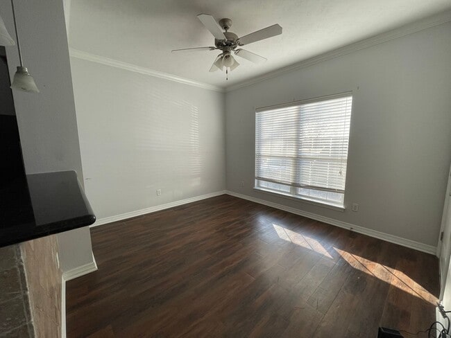 Foto del edificio - Lakeridge Townhomes - Unit 2211