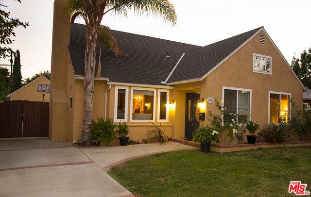 Foto del edificio - 13034 Woodbridge St