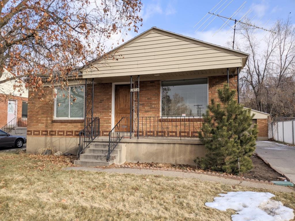 Foto principal - 3854 Jefferson Ave