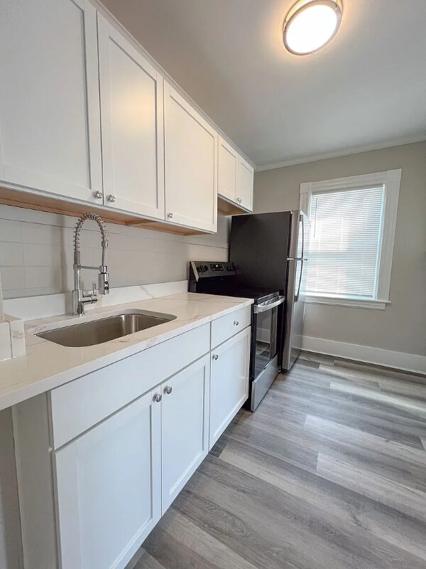 Foto del edificio - 84 Exeter Ave