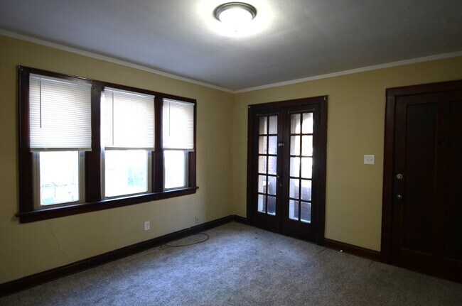 Foto del edificio - 6619 Bantry Ave