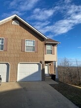 Building Photo - 22545B Hollow Oak Ln