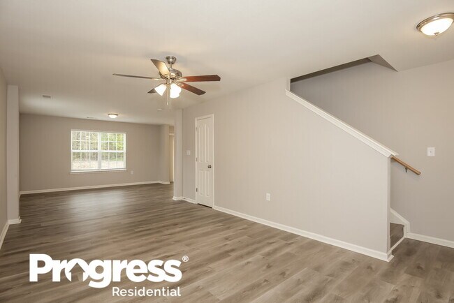 Building Photo - 4234 Grant Martin Dr