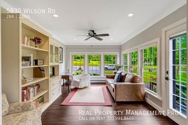 Foto del edificio - 5830 Wilson Rd