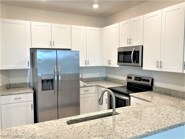 Building Photo - 14194 Pine Lodge Ln