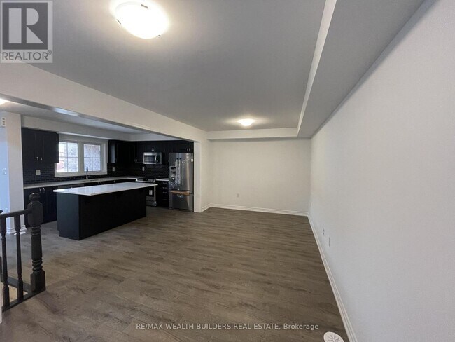 Building Photo - 1260 Wintergreen Pl