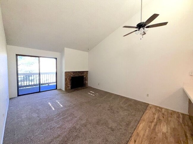 Building Photo - Rollin' on the River - Top Story Riverfront Condo