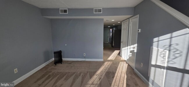 Building Photo - 1220 16th St NE