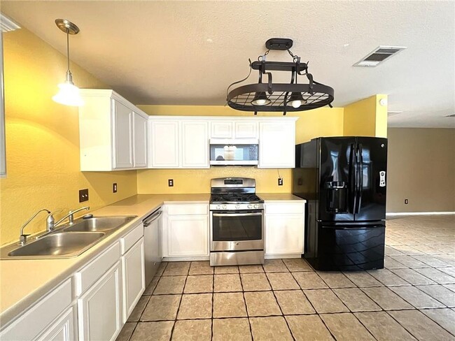 Building Photo - 3614 Windhill Loop, Round Rock, TX 78681 -...