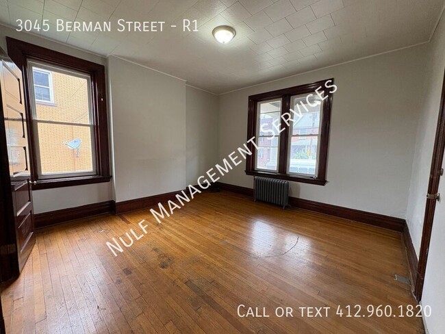 Building Photo - 3045 Bergman St
