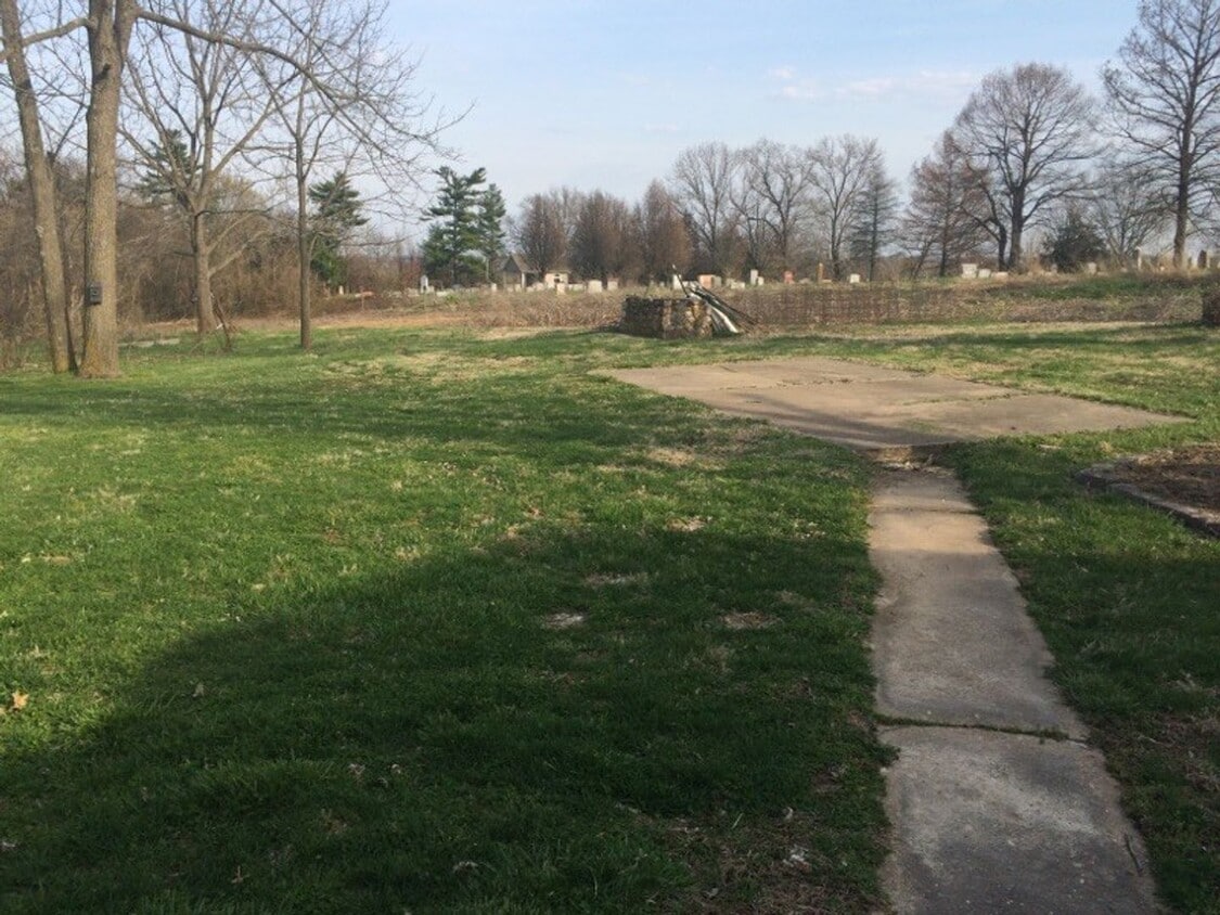 Primary Photo - 1358 Pottery Rd