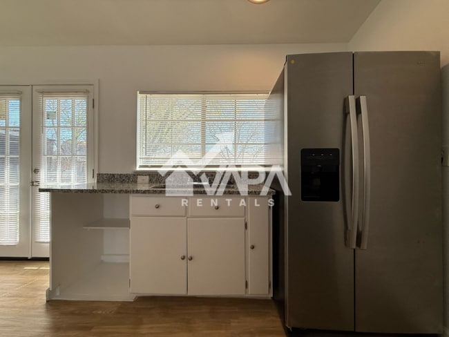 Building Photo - 7210 Glen Cross Dr