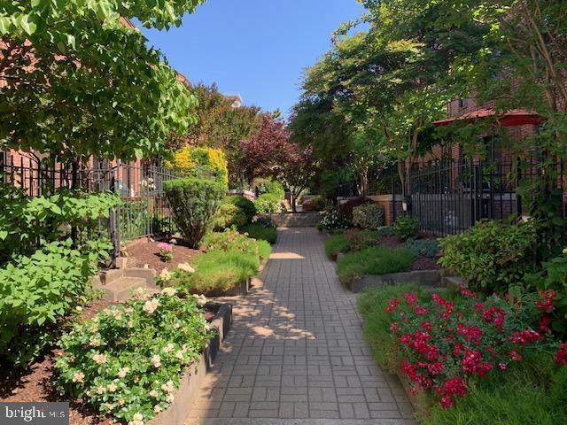 Foto principal - 918 Stubblefield Ln