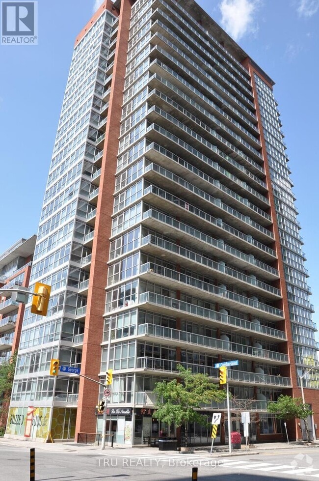 Building Photo - 179-179 George St