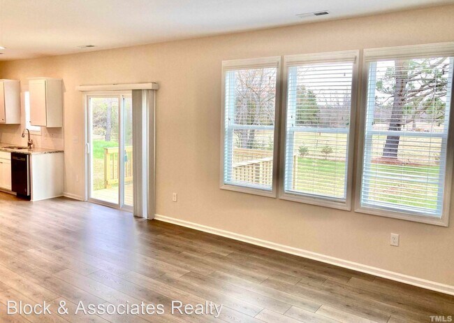 Foto del edificio - 3 br, 2.5 bath House - 22 Davinci Dr.