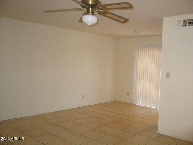 Foto del edificio - 4846 W Northern Ave