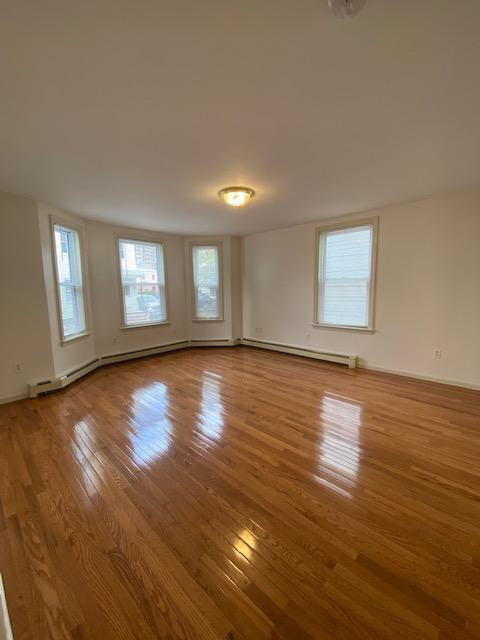 Foto del edificio - 228 Elm St