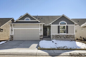 Building Photo - 15782 Lake Mist Dr