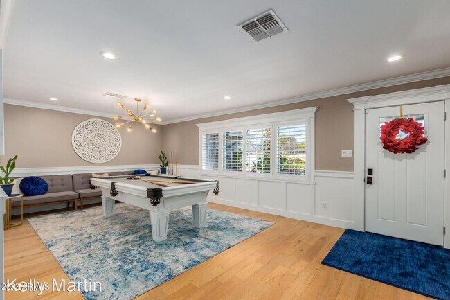 Building Photo - 4 br, 3 bath House - 4623 E Pinchot Ave.