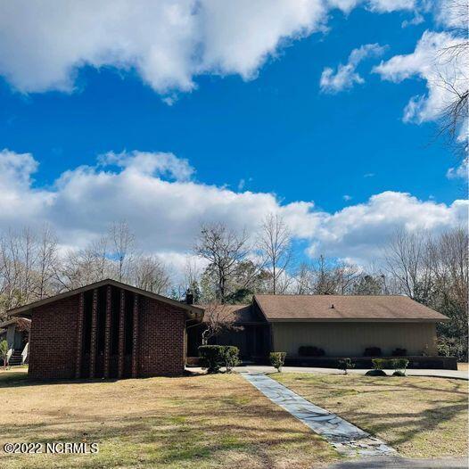 200 Pine St, Washington, NC 27889 House Rental in Washington, NC