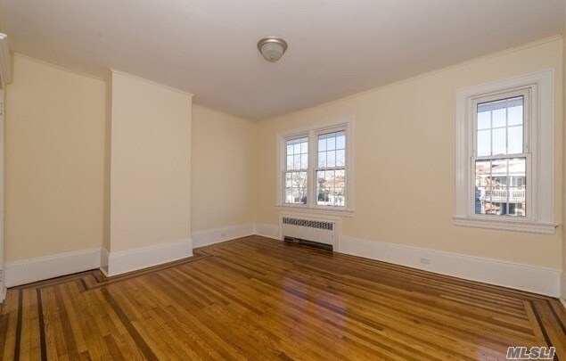 Building Photo - 138 W Olive St