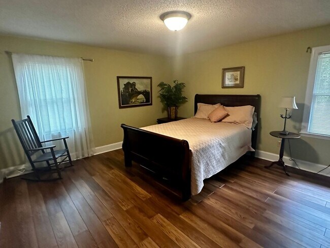 Foto del edificio - 4316 Brookwood Rd