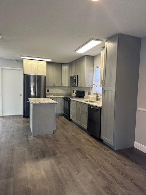 Building Photo - 5609 SE Katharine Ave