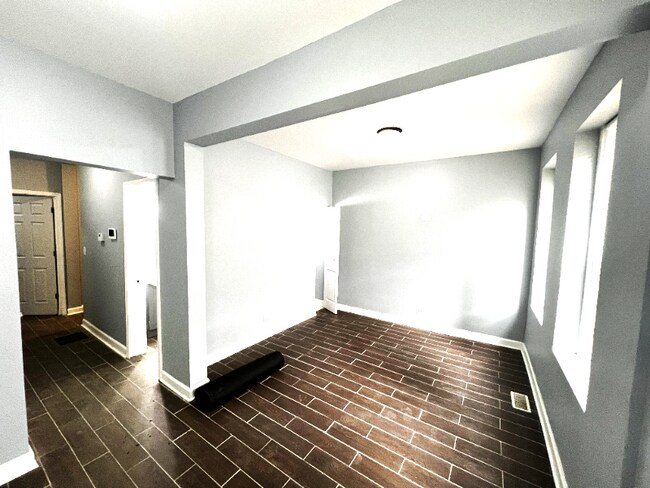 Foto del edificio - 10410 S Maryland Ave