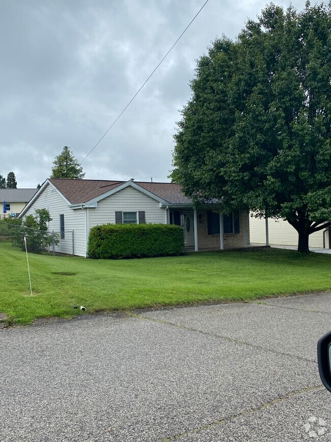 Building Photo - 3125 Brereton Ct