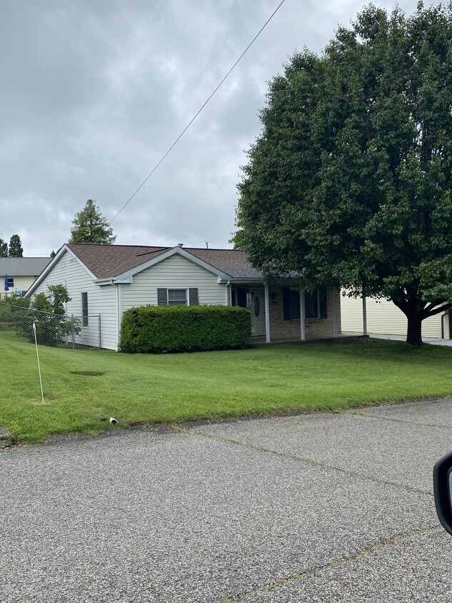 Primary Photo - 3125 Brereton Ct