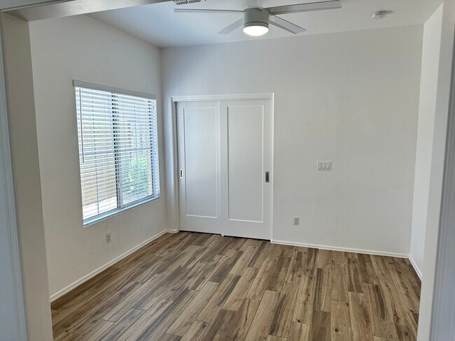 Foto del edificio - 40704 N Apollo Way