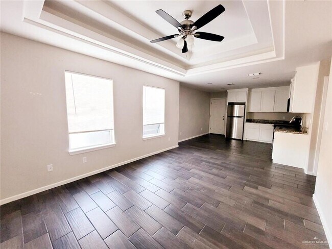 Building Photo - 14 Paola St