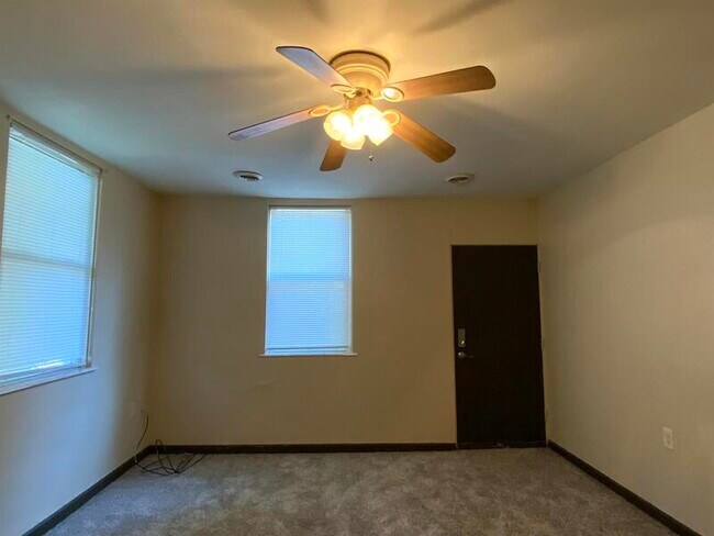 Foto del edificio - 517 Mascoutah Ave