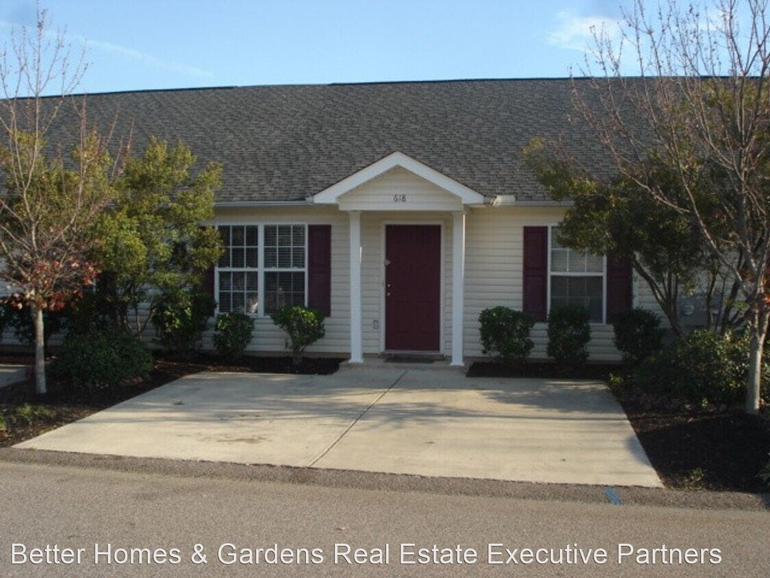 Foto principal - 2 br, 2 bath House - 616 Belle Ct
