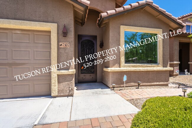 Foto del edificio - 7307 E Heartwood Dr