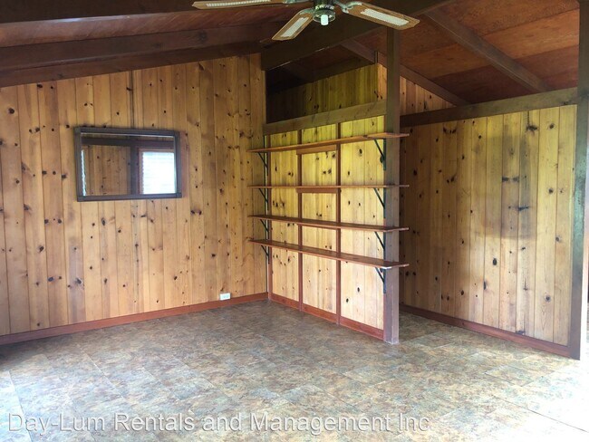Building Photo - 2 br, 1 bath House - 122 D Ainaola Drive